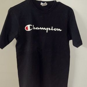 Champion t shirt